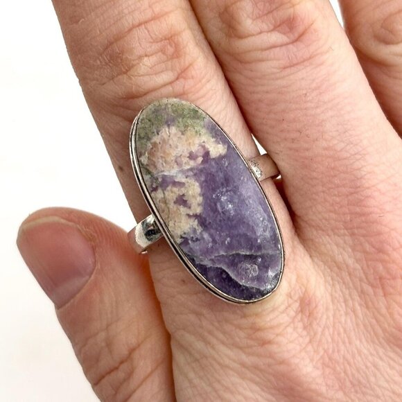 Natural Ruby Zoisite Marquise Cabochon Gemstone Vintage Solitaire Ring - sz 13 - Picture 10 of 10